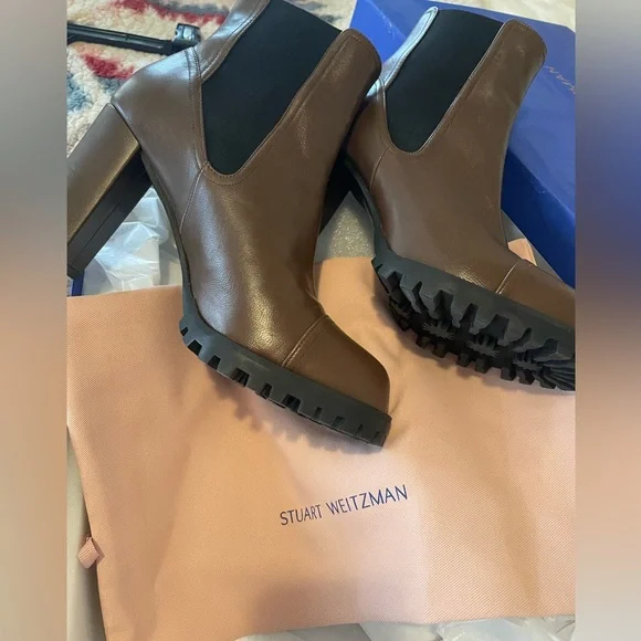 Stuart Weitzman Wenda Lug-Sole Leather Chelsea Boots - Picture 8 of 8